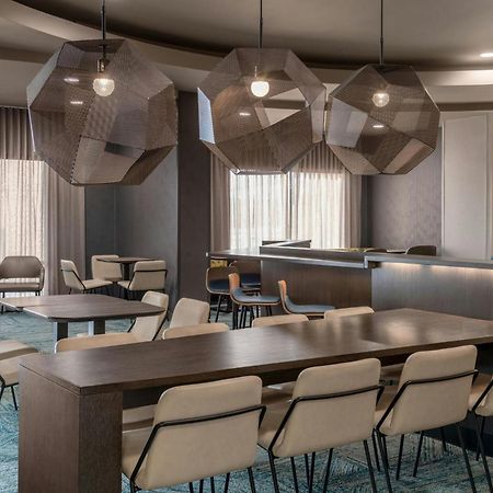 Springhill Suites Detroit Оберн-Хиллс Экстерьер фото