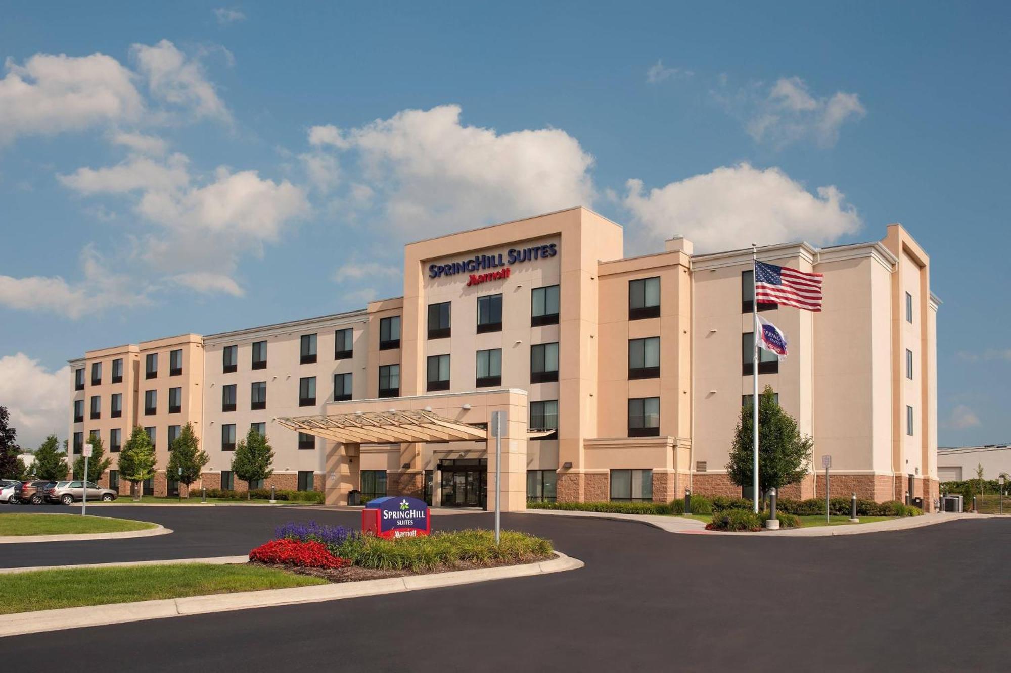 Springhill Suites Detroit Оберн-Хиллс Экстерьер фото