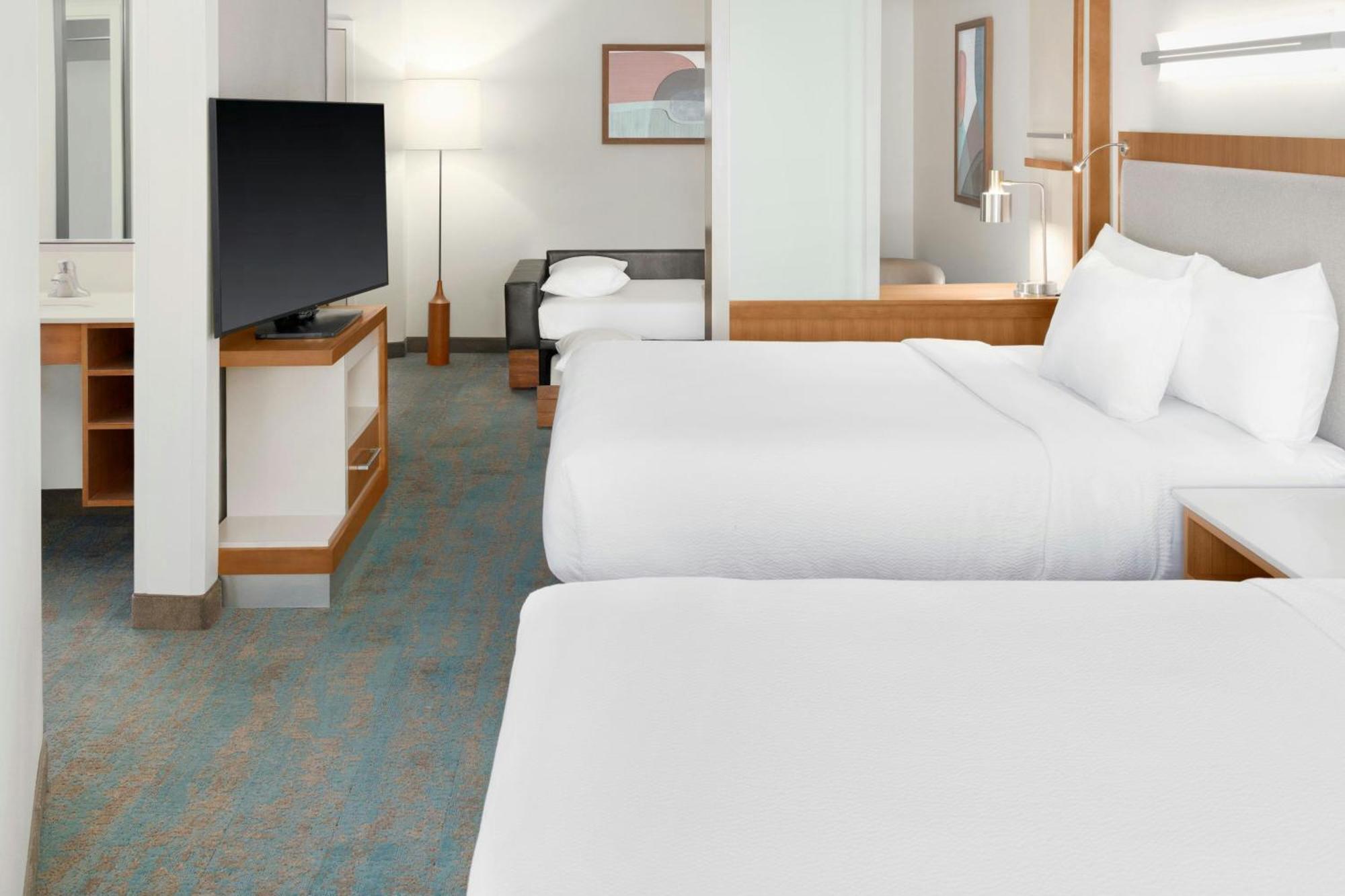 Springhill Suites Detroit Оберн-Хиллс Экстерьер фото